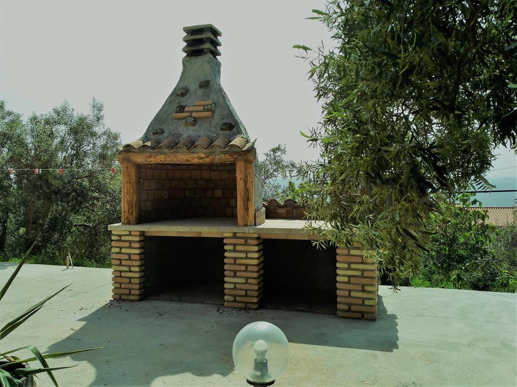 Serranello Azienda Agricola Apartman Bono  Kültér fotó